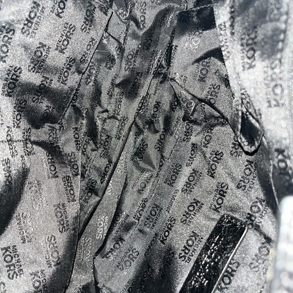 Michael kors round handled hobo handbag - Picture 5 of 7